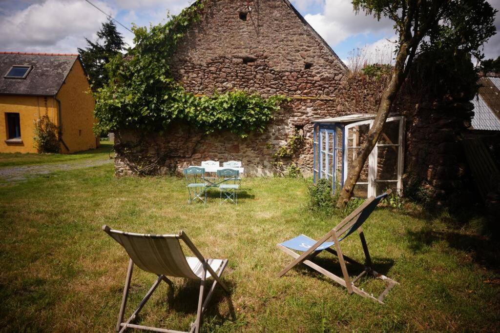 Belle Maison De Campagne Henon Bagian luar foto